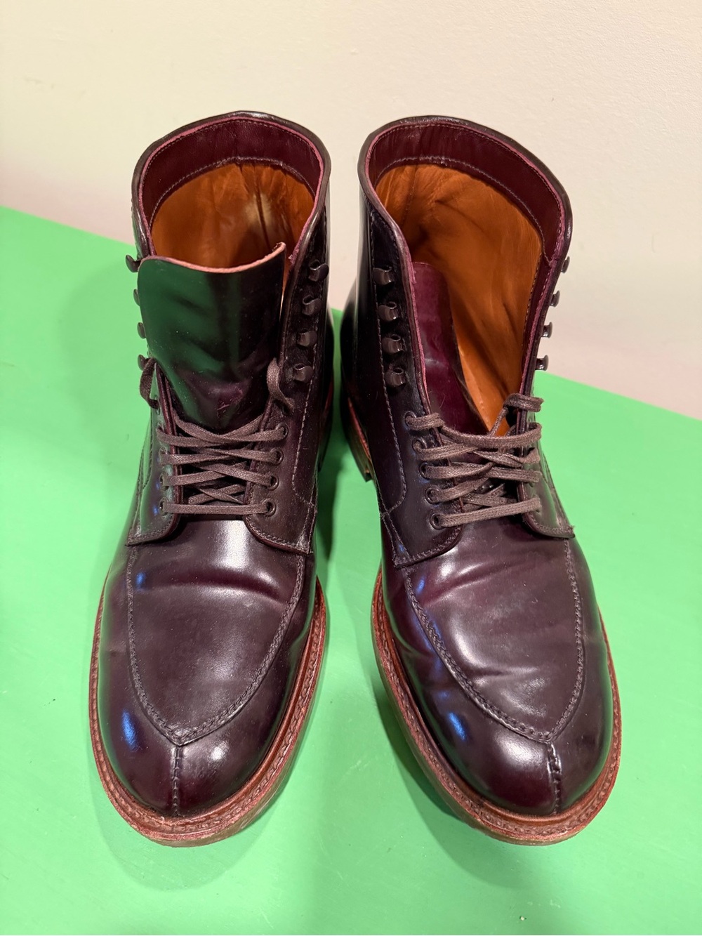 Alden Midway - 379x V-Tip Color-8 Shell Cordovan Boot